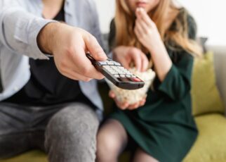 reparto de los renglones torcidos de dios